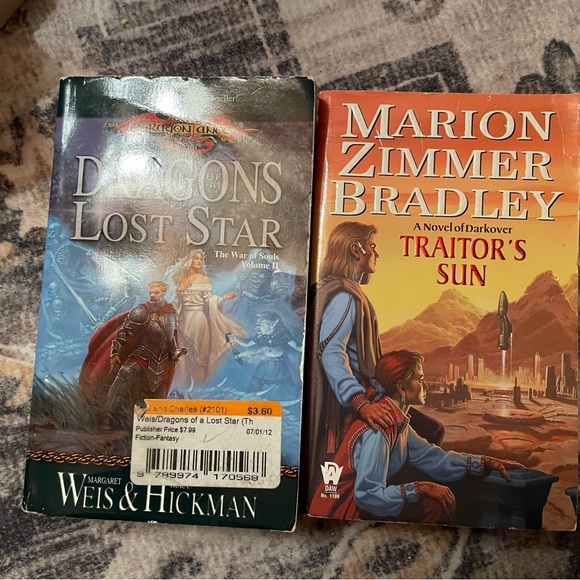 Assorted Fantasy Book Set - Picture 4 of 5